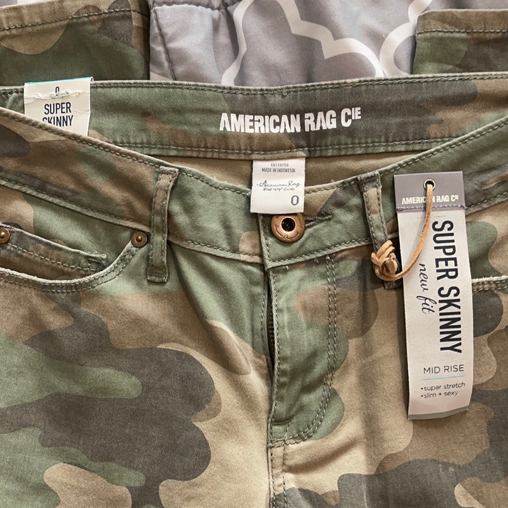 Camo pants